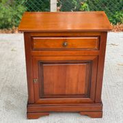 Louis-Philippe style bedside table or end table in cherry wood from the 1980s.