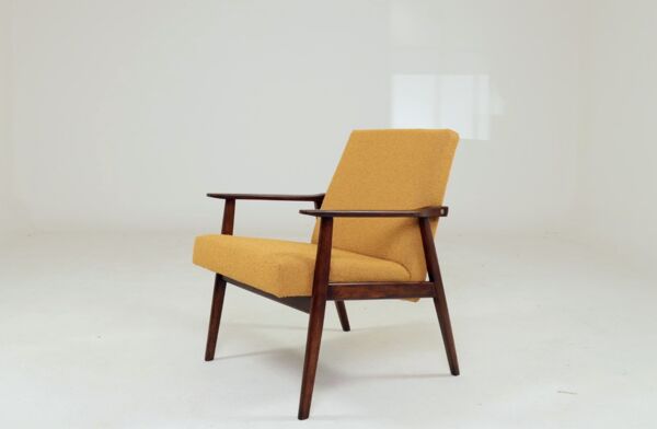 Paire de chaises longues scandinaves modernes en bouclé jaune