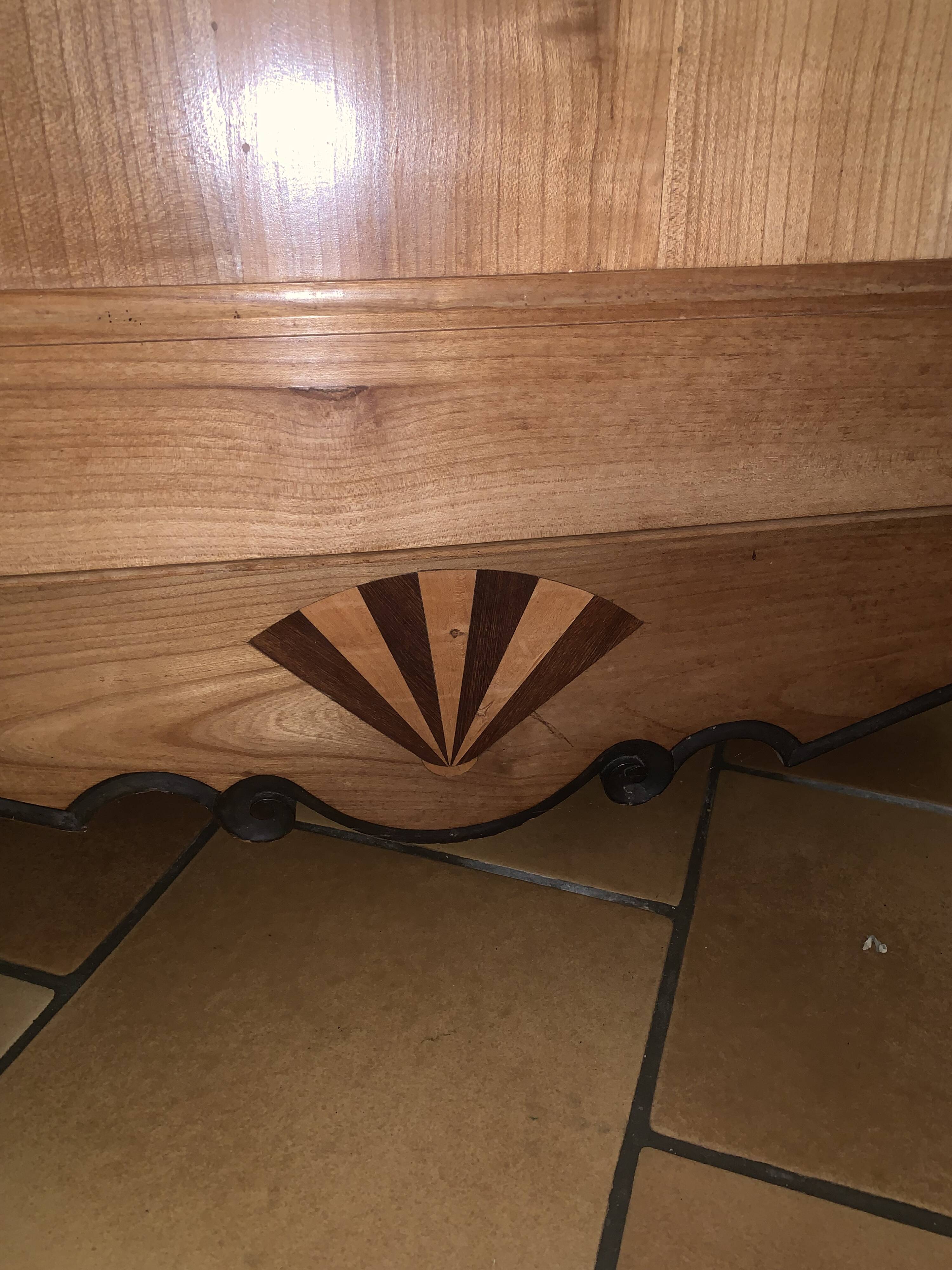 Armoire ancienne 1 porte style Louis XV merisier massif