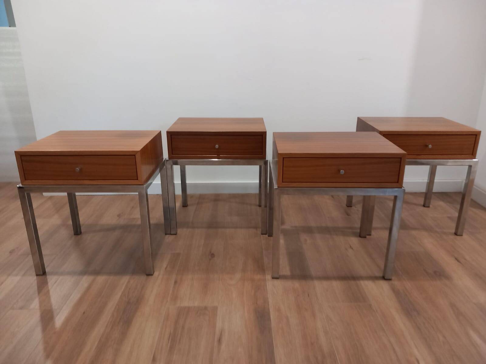 Bedside tables 4 pieces 70s Italy