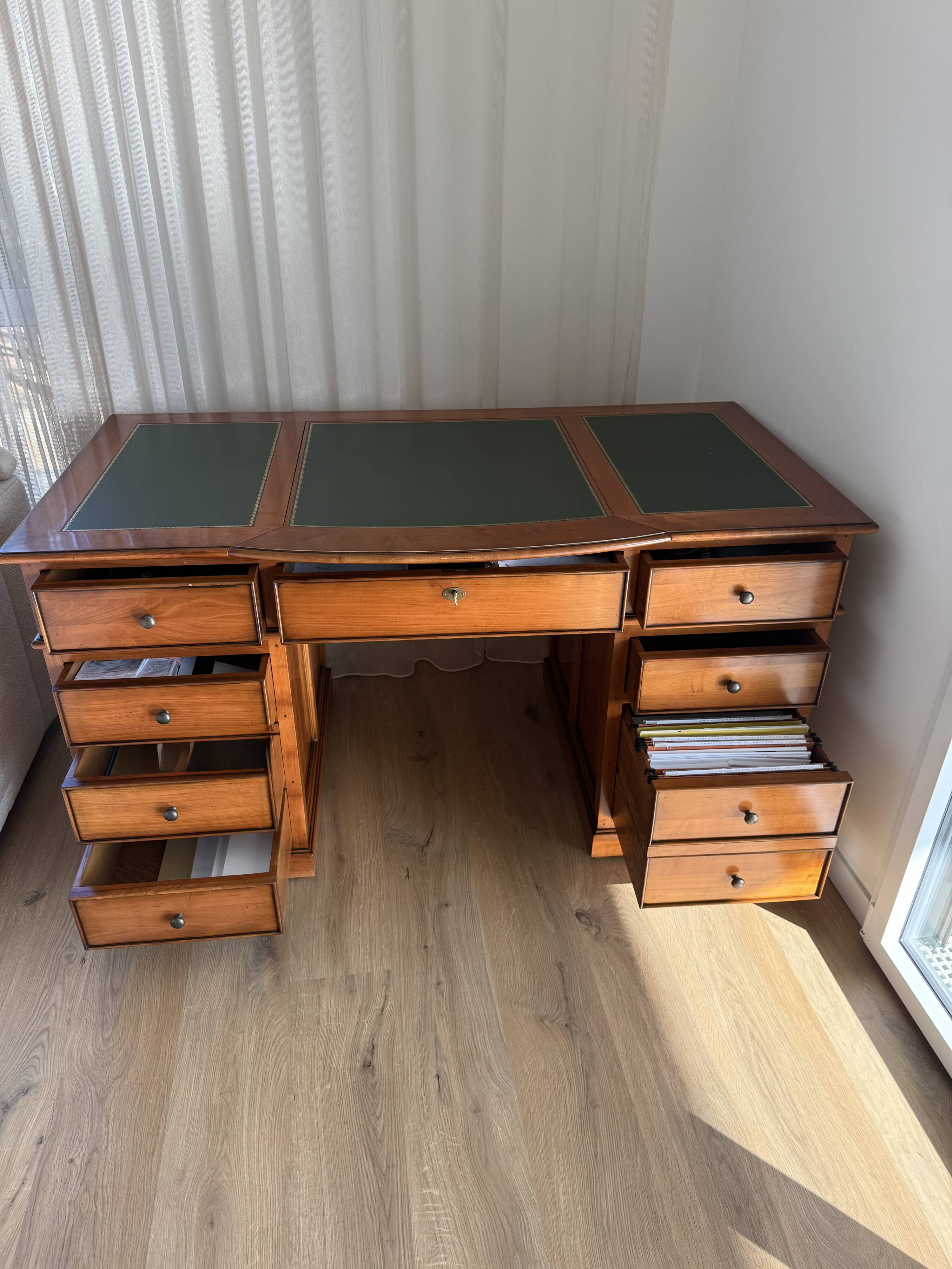 Minister Louis-Philippe's desk in solid cherry wood and leather.