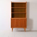 Vintage bookcase with pull-out shelf