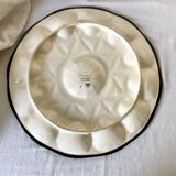 Vintage St Jean de Bretagne oyster dish