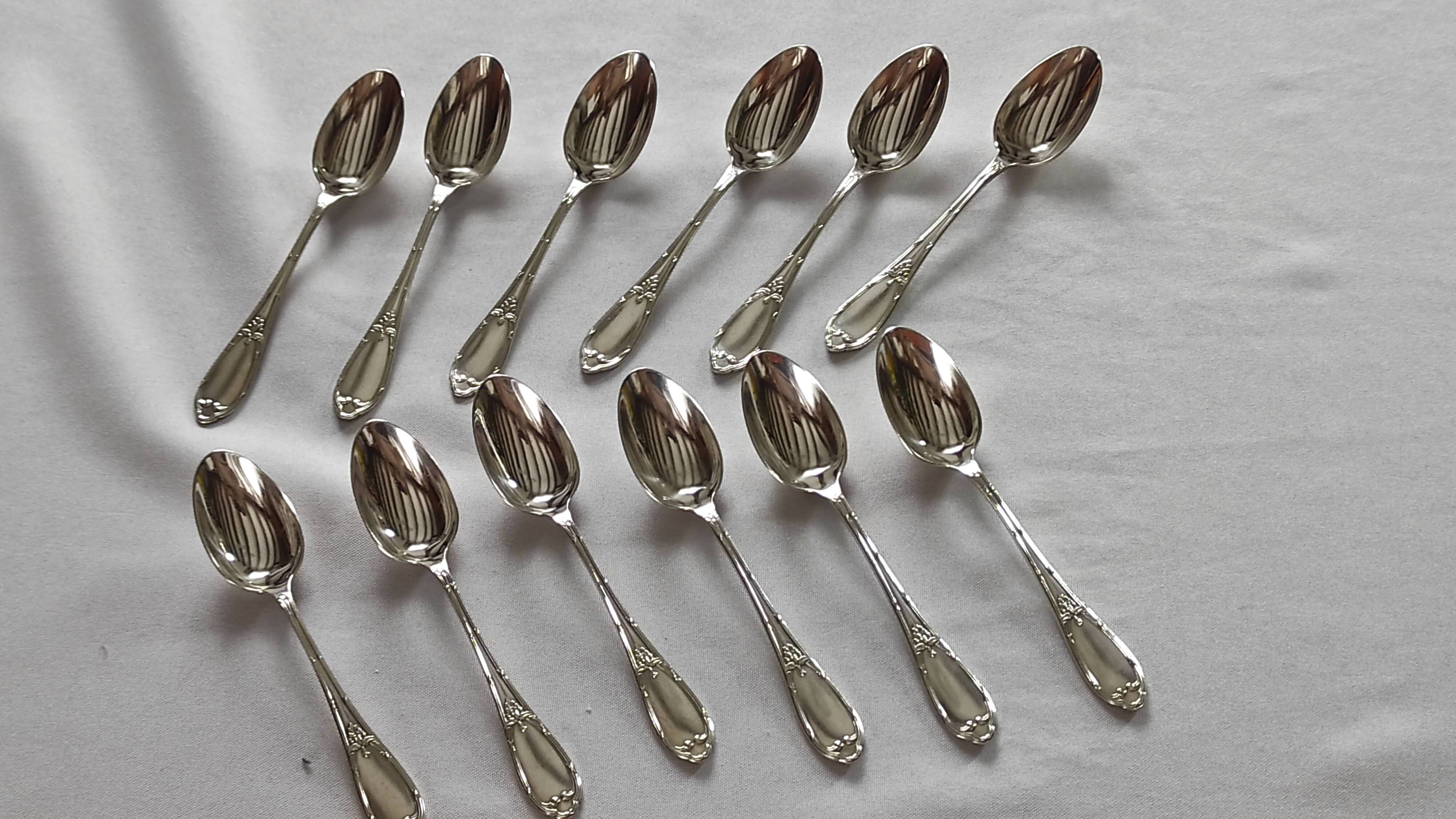 12 silver-plated metal teaspoons by Félix Frères