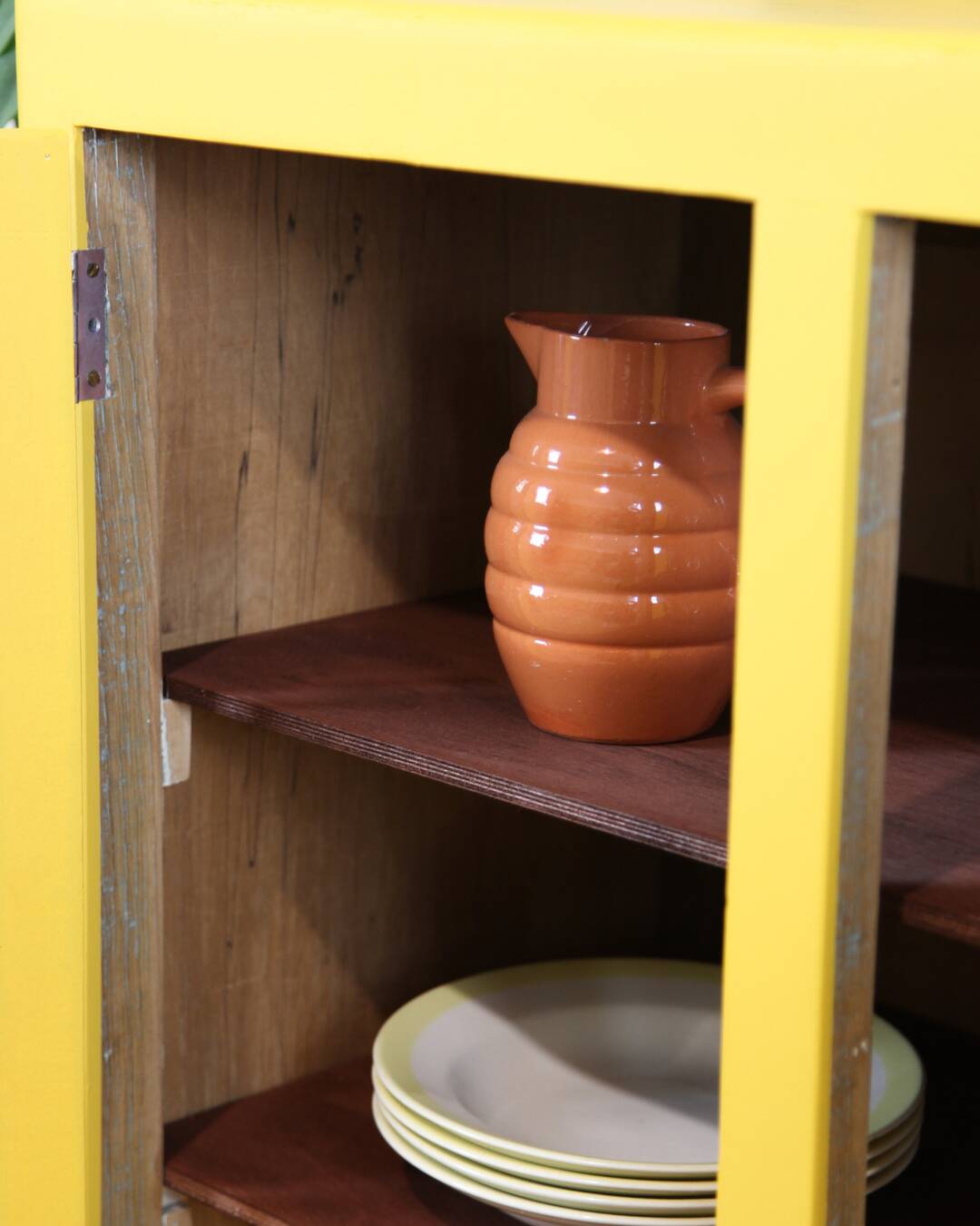 Vintage storage unit