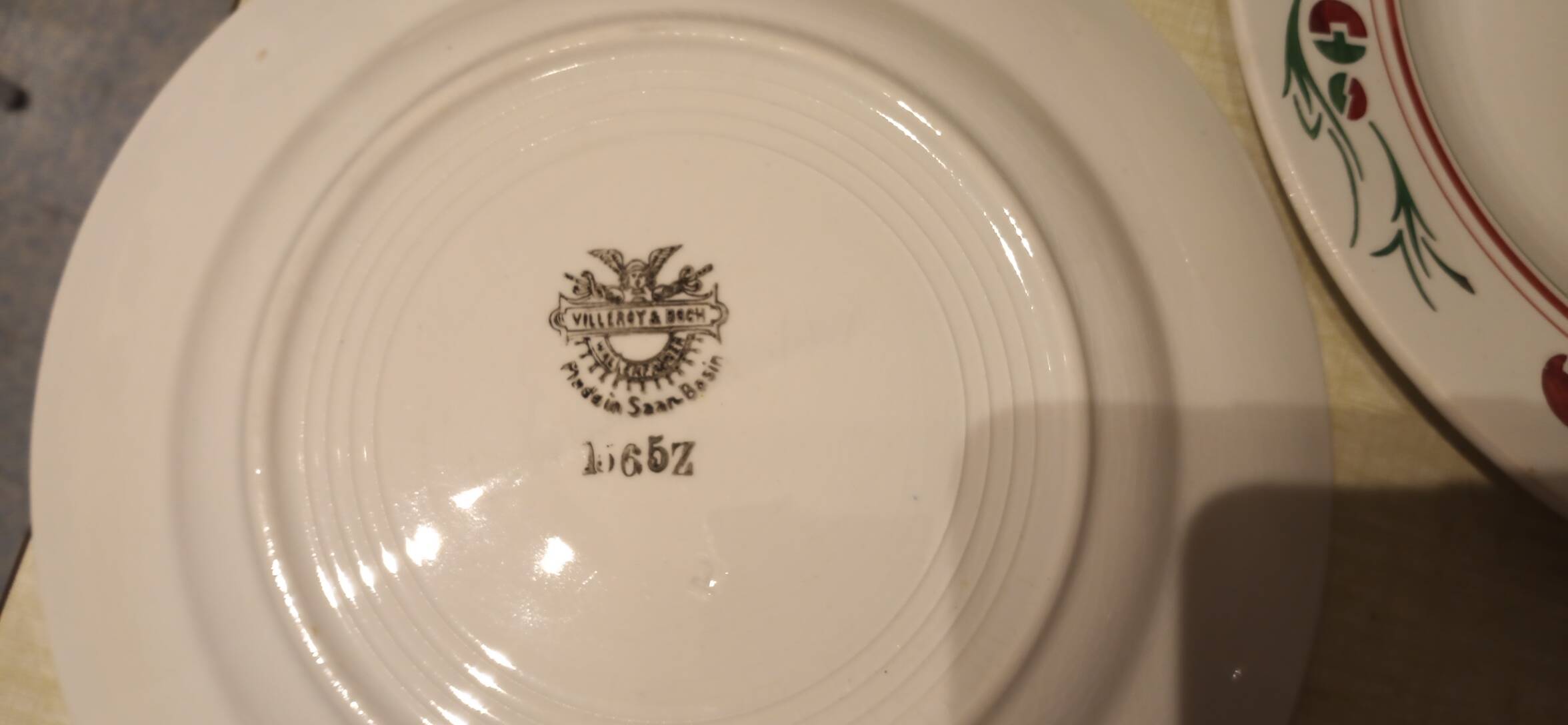 6 assiettes plates Villeroy & Boch art-déco