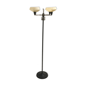 Lampadaire coupes en