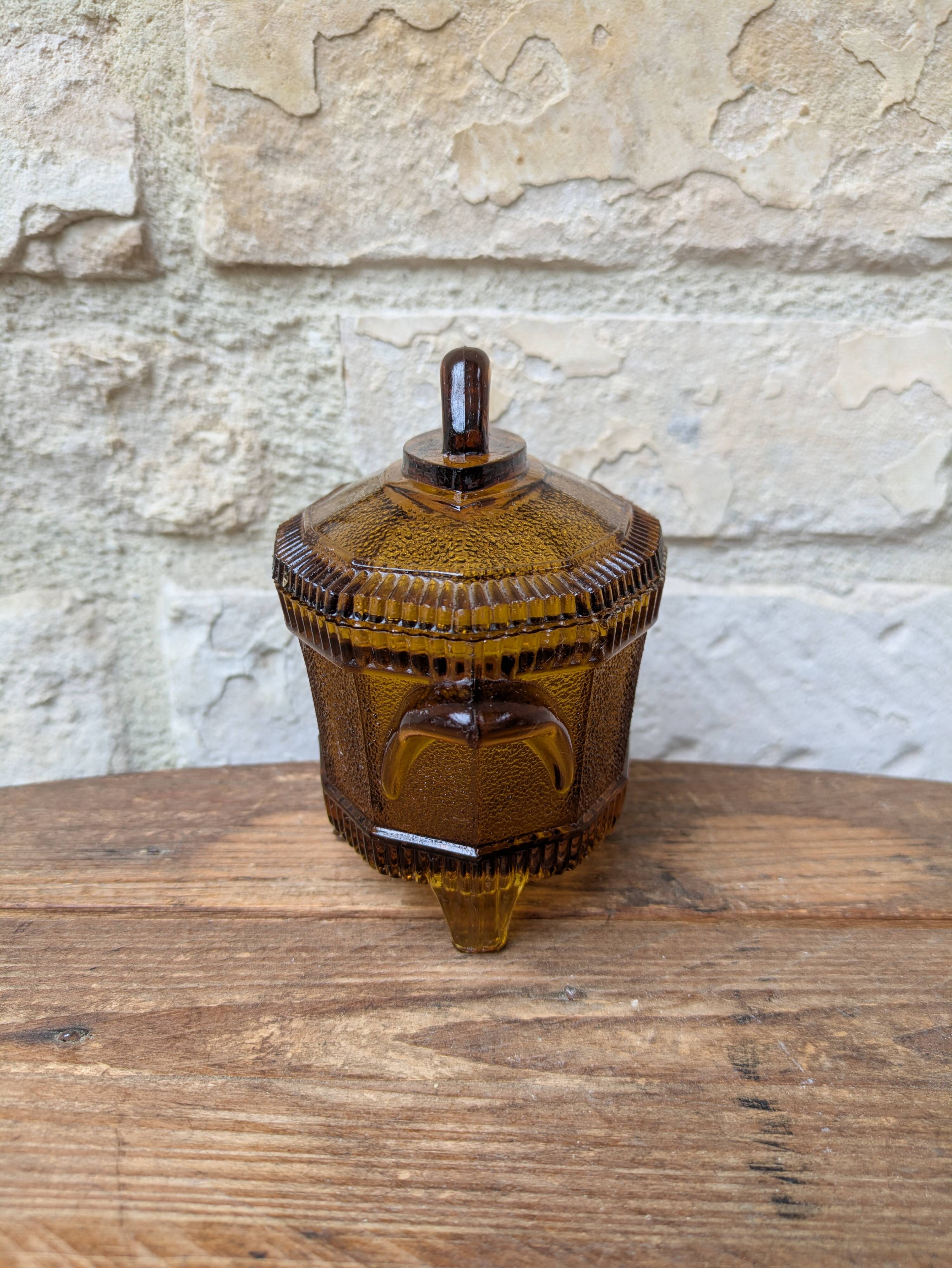 Amber glass bonbonnière with lid