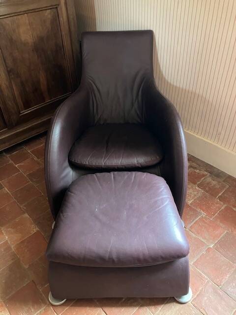 Montis Armchair by Gerard Van den Berg Plum