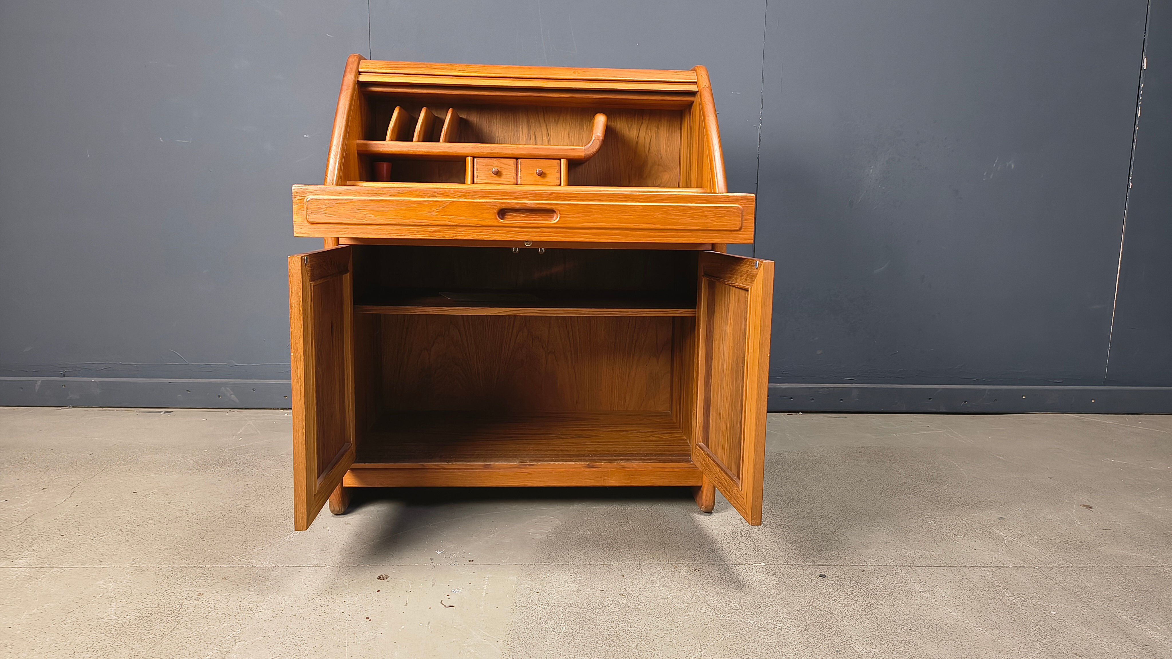 Teak secretaire by Dyrlund, Denmark, 1960s