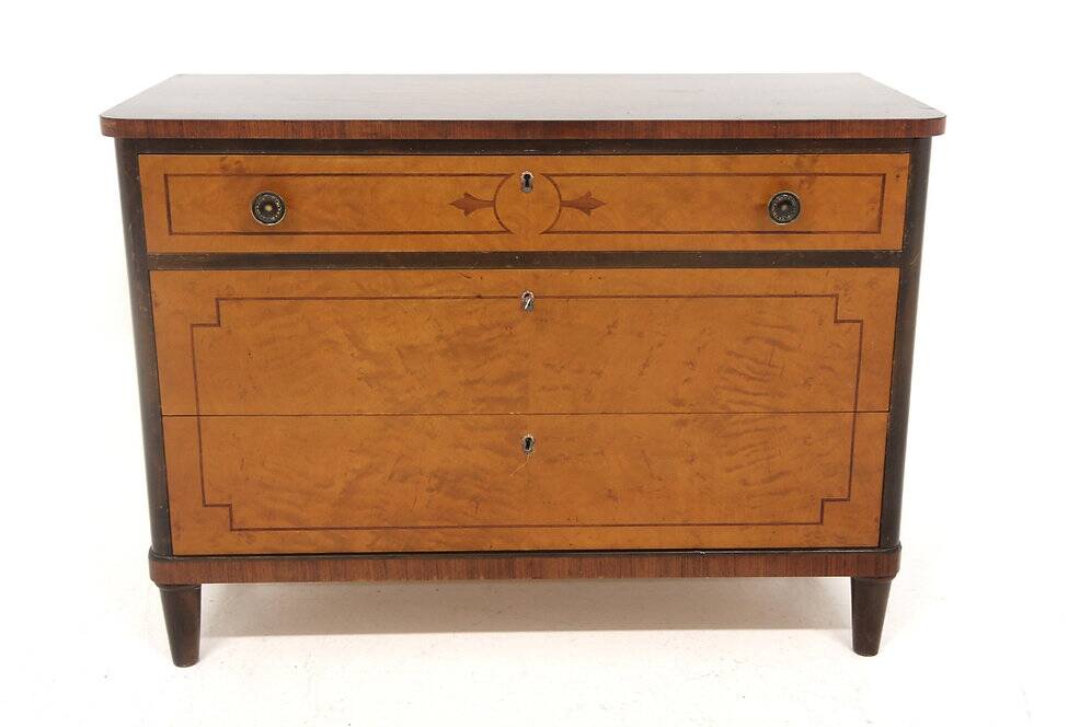 Scandinavian mahogany chest of drawers, Swedish Grace, Sweden, 1920