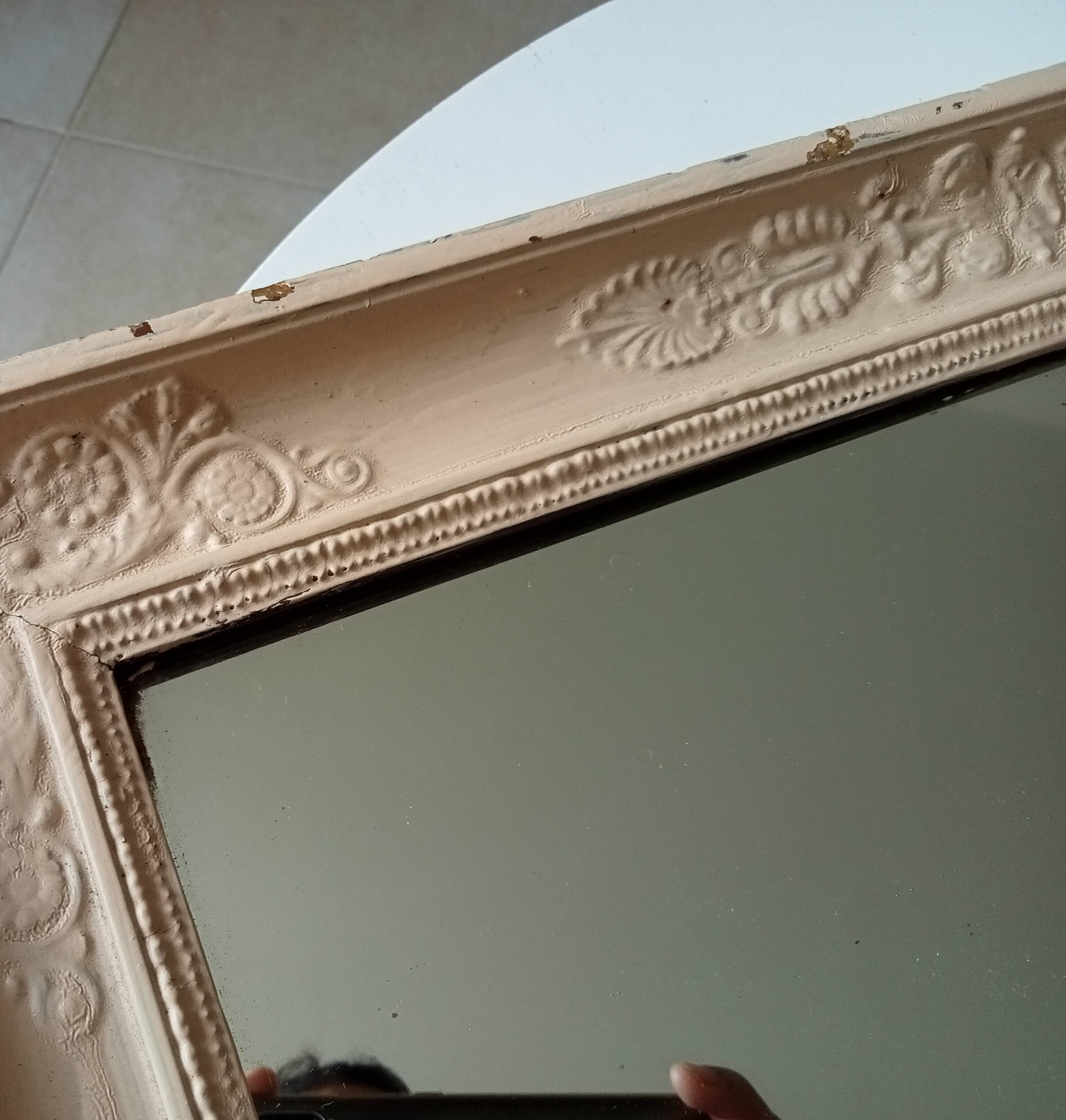 Antique 19th century mirror in carved solid wood 65*54cm