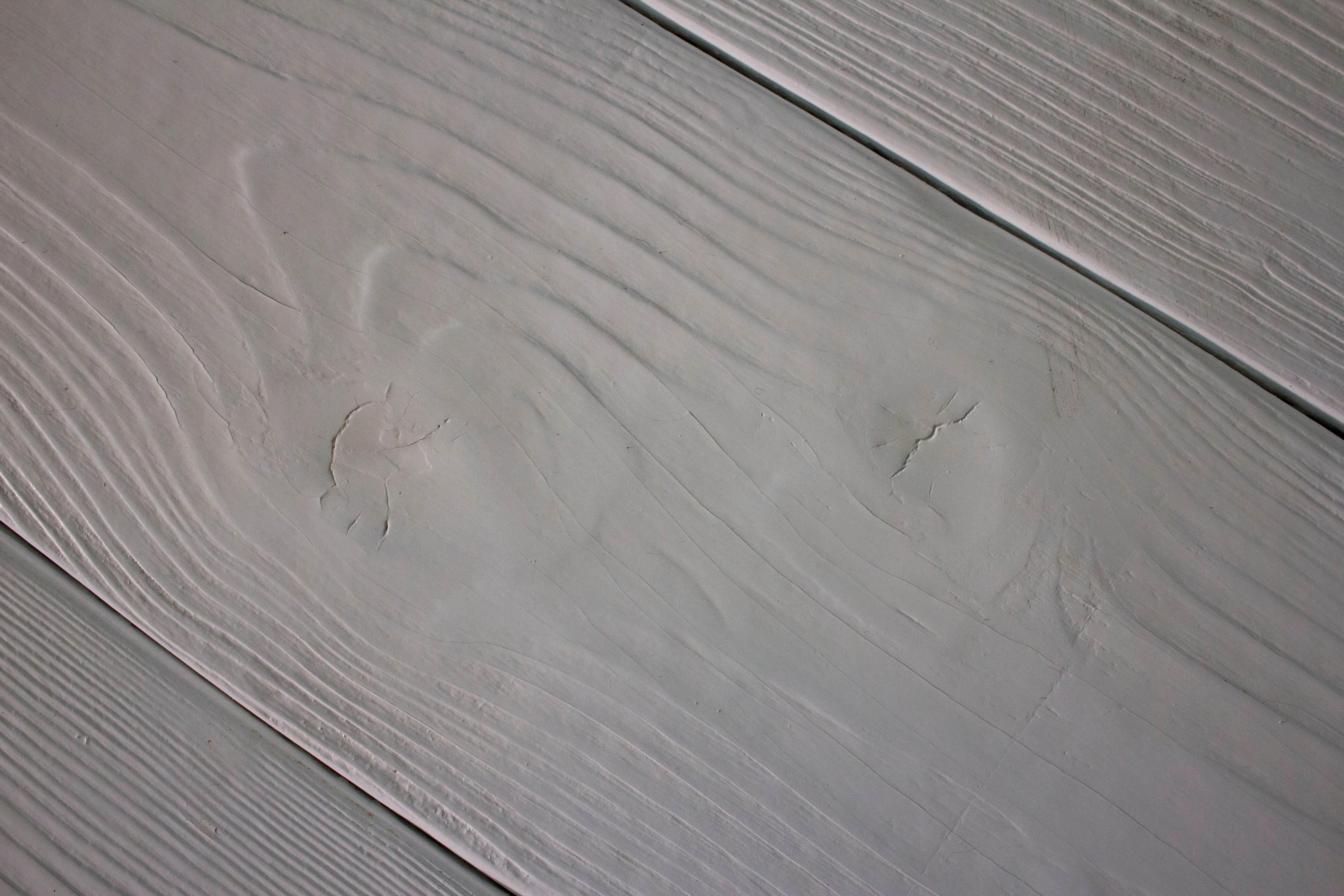 White fir table manufactured by Maxvintage sas