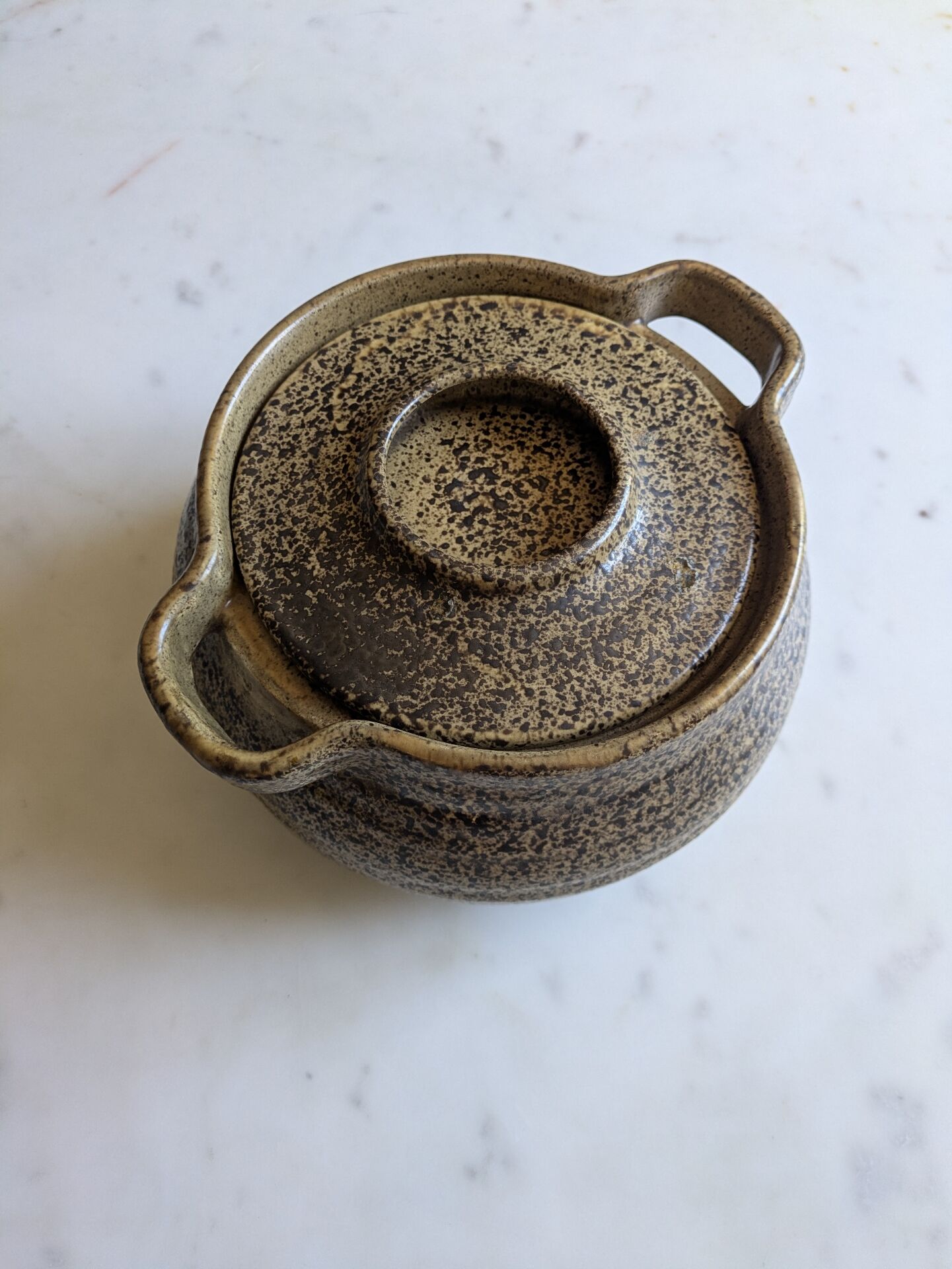 Sublime Soupière en grès moucheté "Les Potiers de l'Abbaye  70'