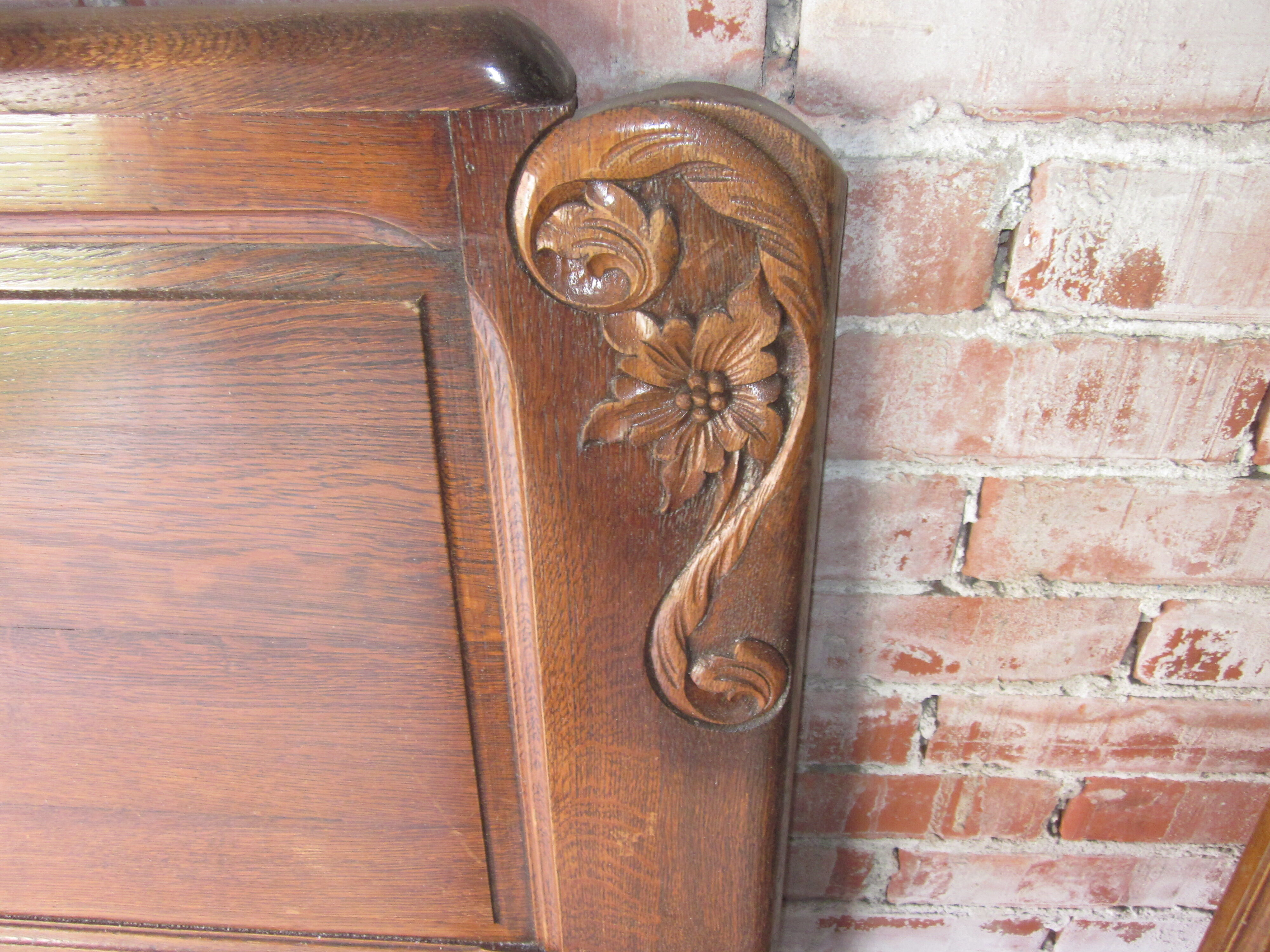 Headboard in oak of the years 50