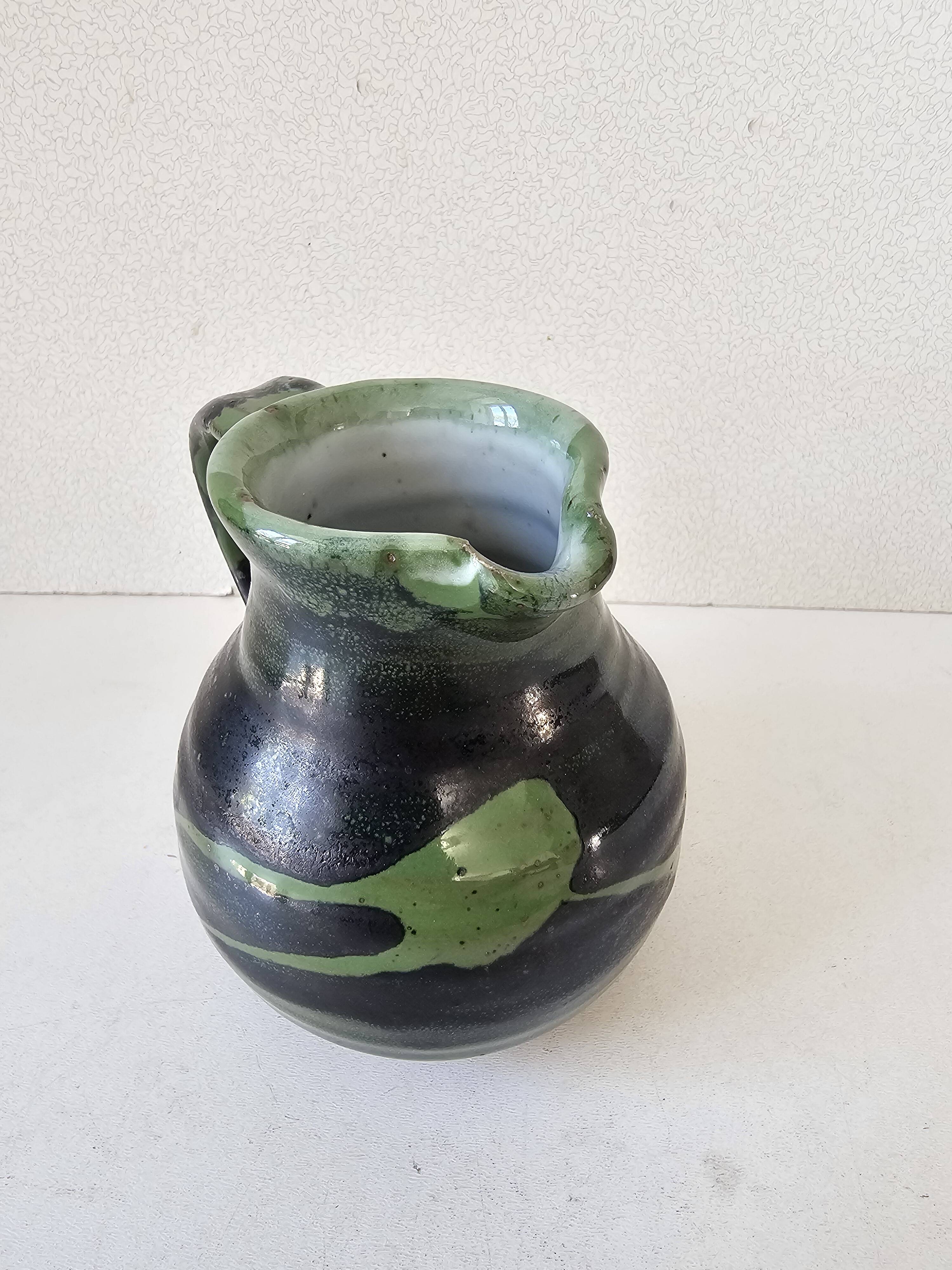 Ceramic milk jug Signed Sylvie Wlotkowski Saint Père
