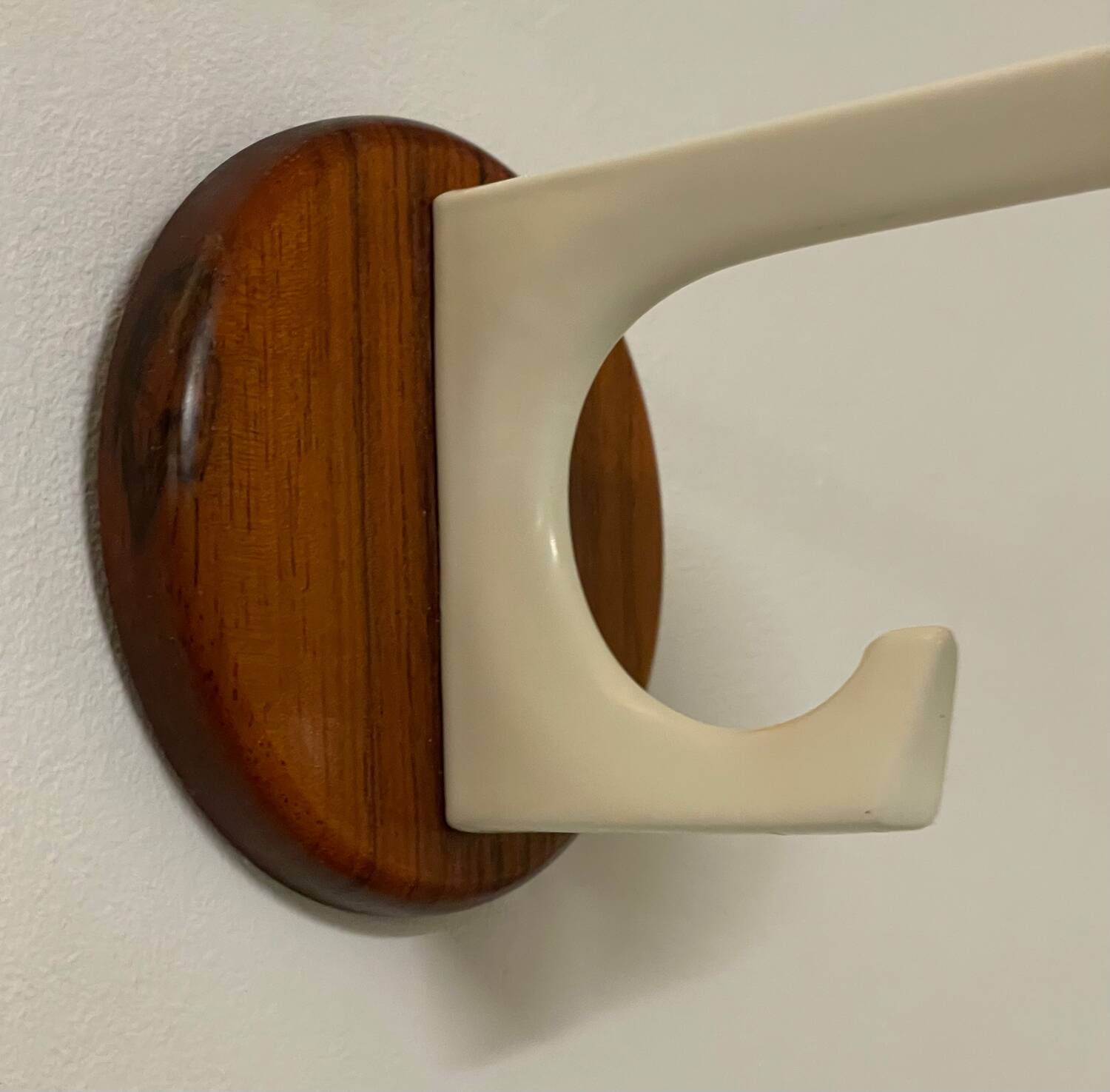 Patère danoise en palissandre, 1950