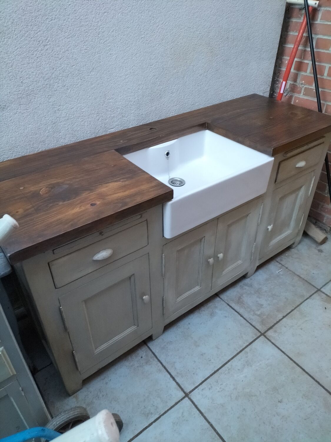 Country style kitchen furniture