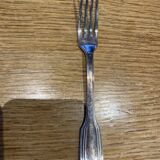 12 silver-plated dessert forks