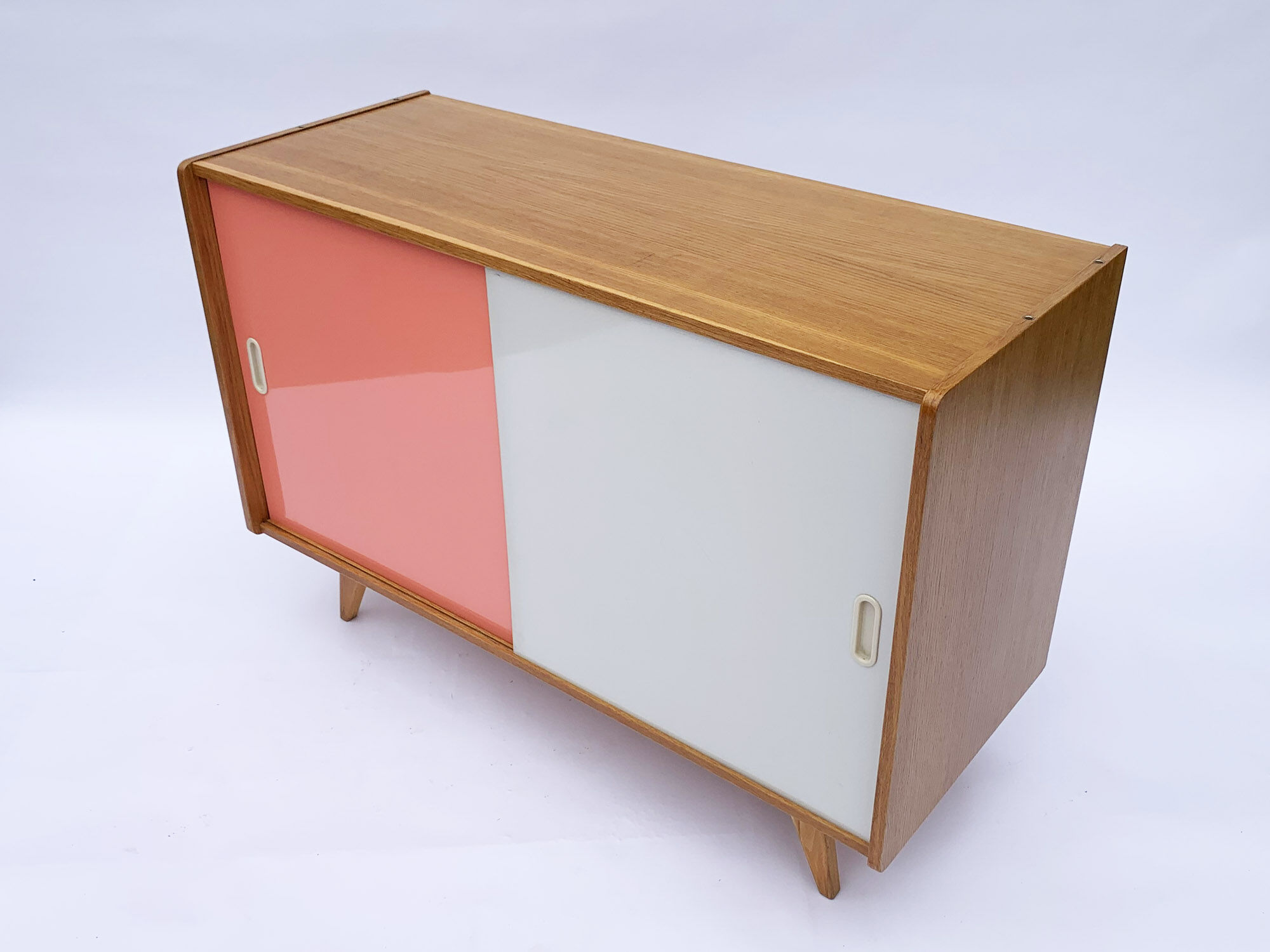 Jiri Jiroutek sideboard for Interier Praha, 1960s
