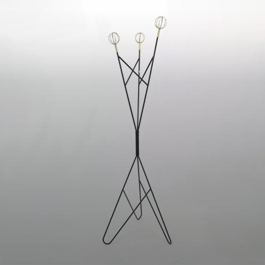 FREE-STANDING COAT RACKS