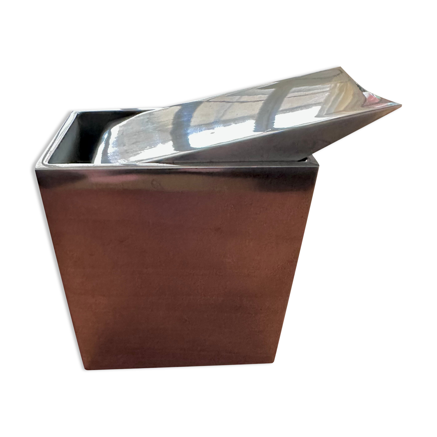 Ashtray by Philippe Starck