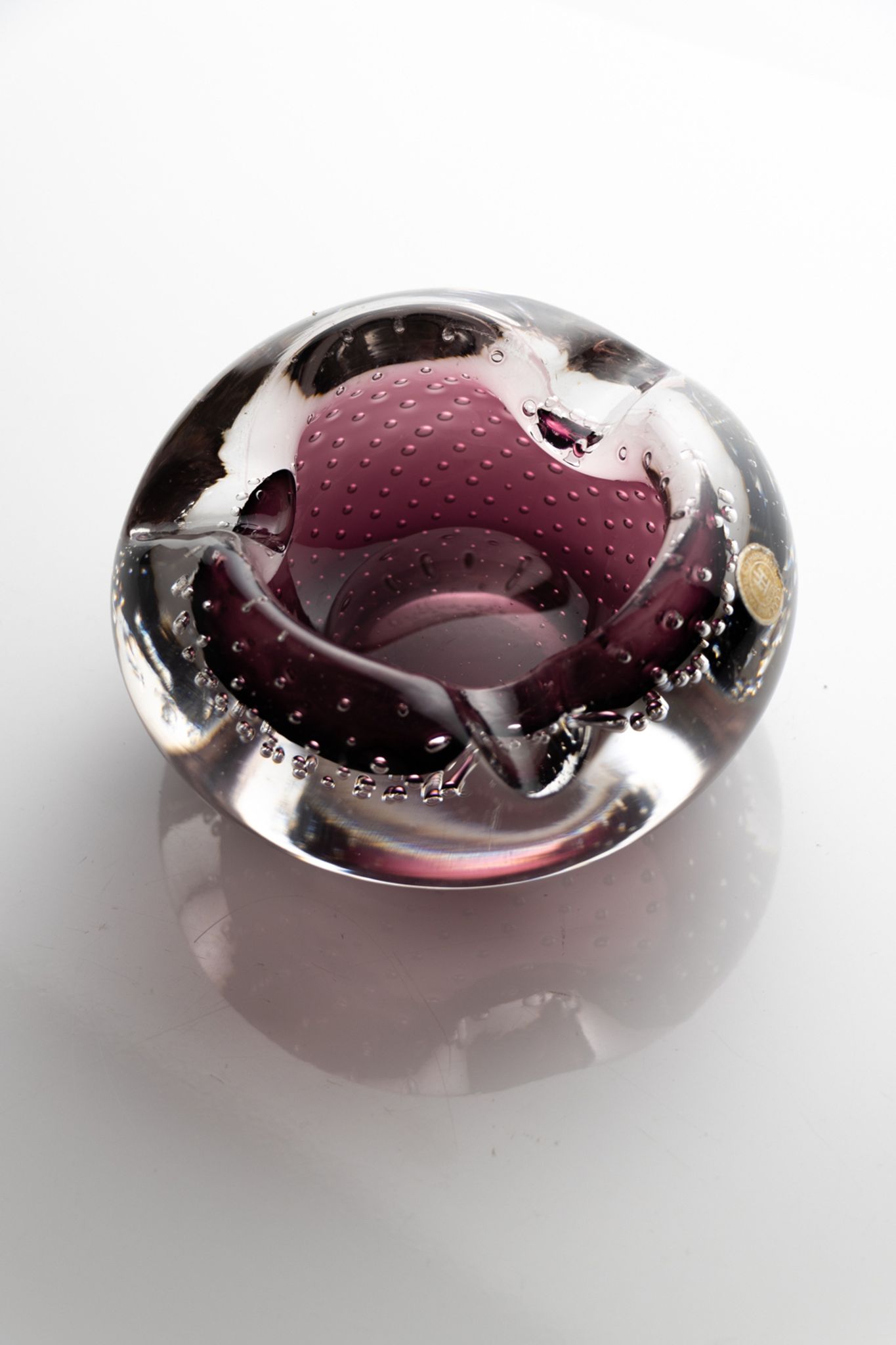 Cendrier en verre à bulles
