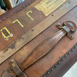 Ancienne malle cabine vintage