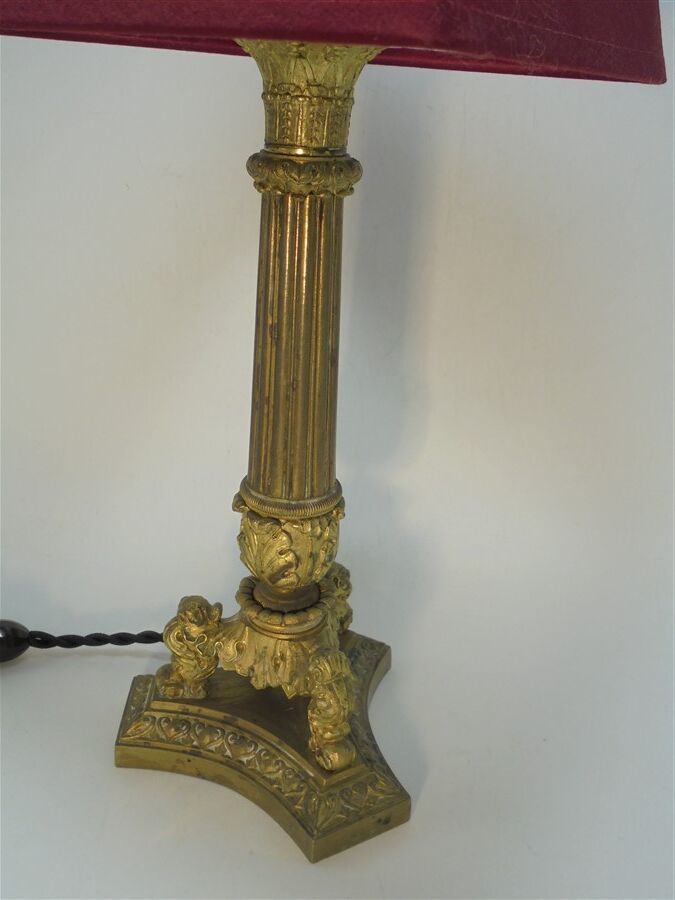 Empire style lamp