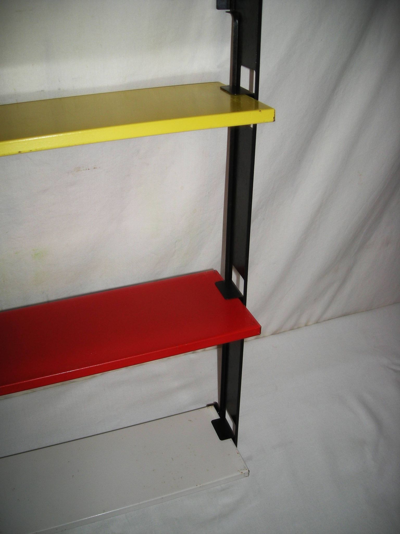 Etagère murale Tomado des années 50