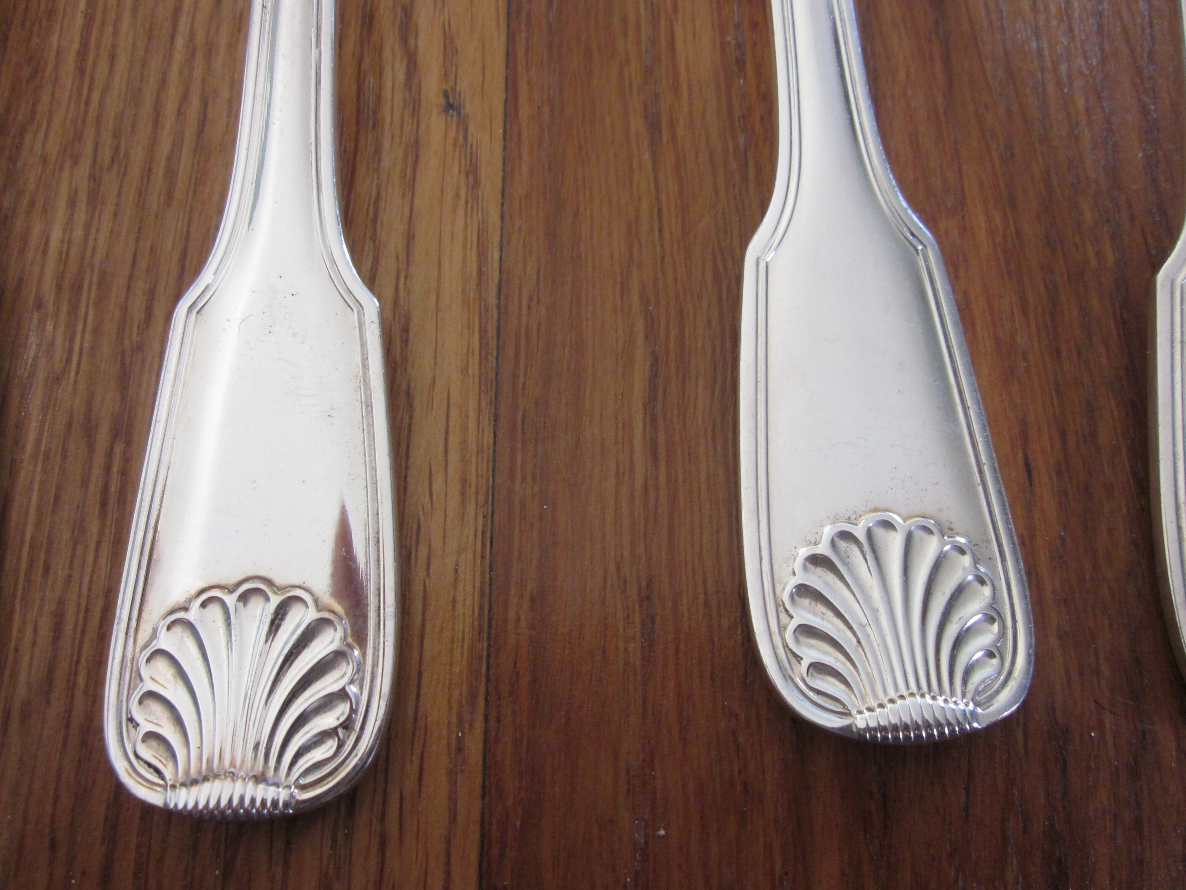 Silver metal menagere 50 pieces