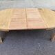 Table à manger scandinave ronde extensible décapée en chêne brut 1980