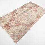 Vintage Red & Cream Oriental Turkish Rug, 110x199Cm