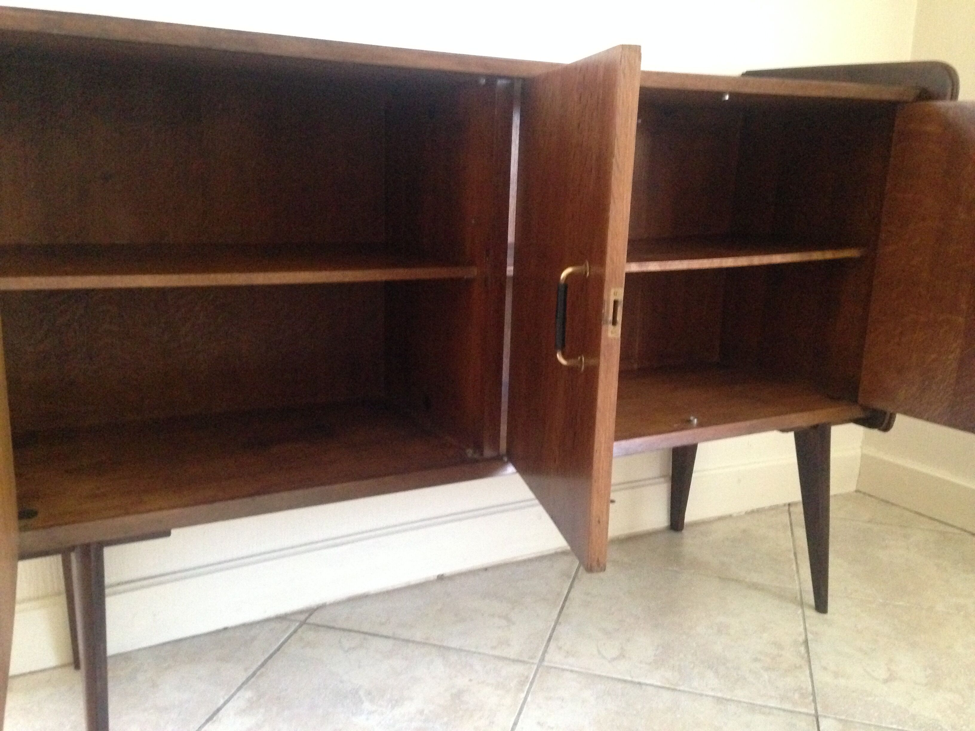 Sideboard SAM Edition with compass feet