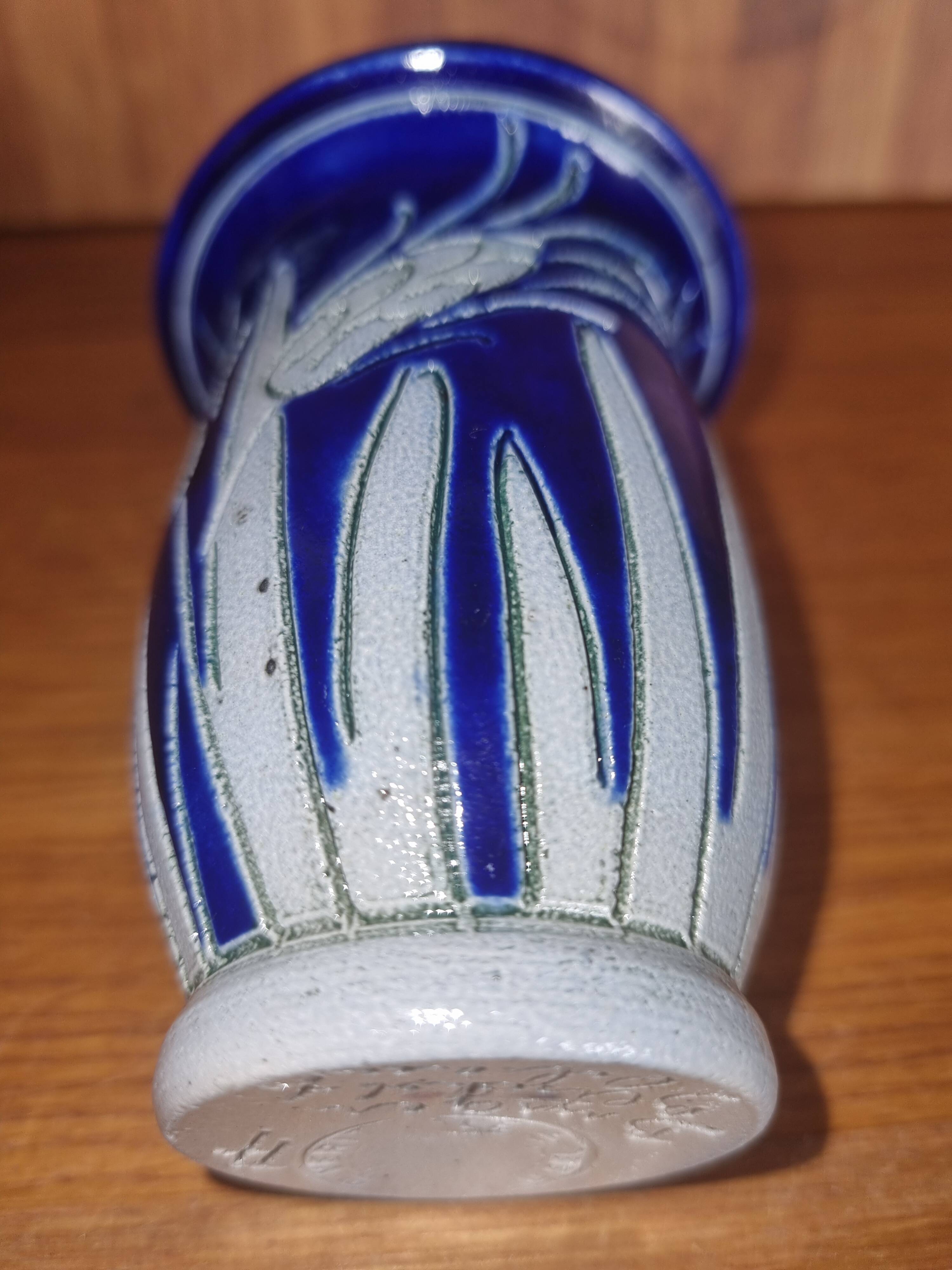 Small Burger Betschdorf vase, Alsace salt stoneware