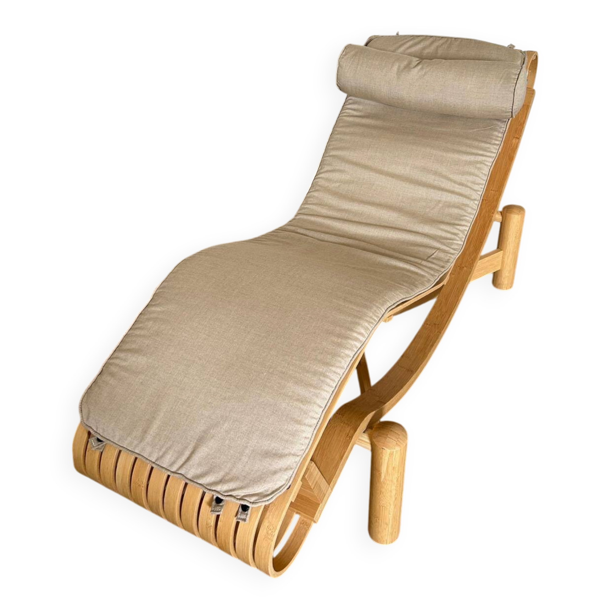 Tokyo Chaise Longue, Cassina DISEGNATO DA Charlotte Perriand, 2011