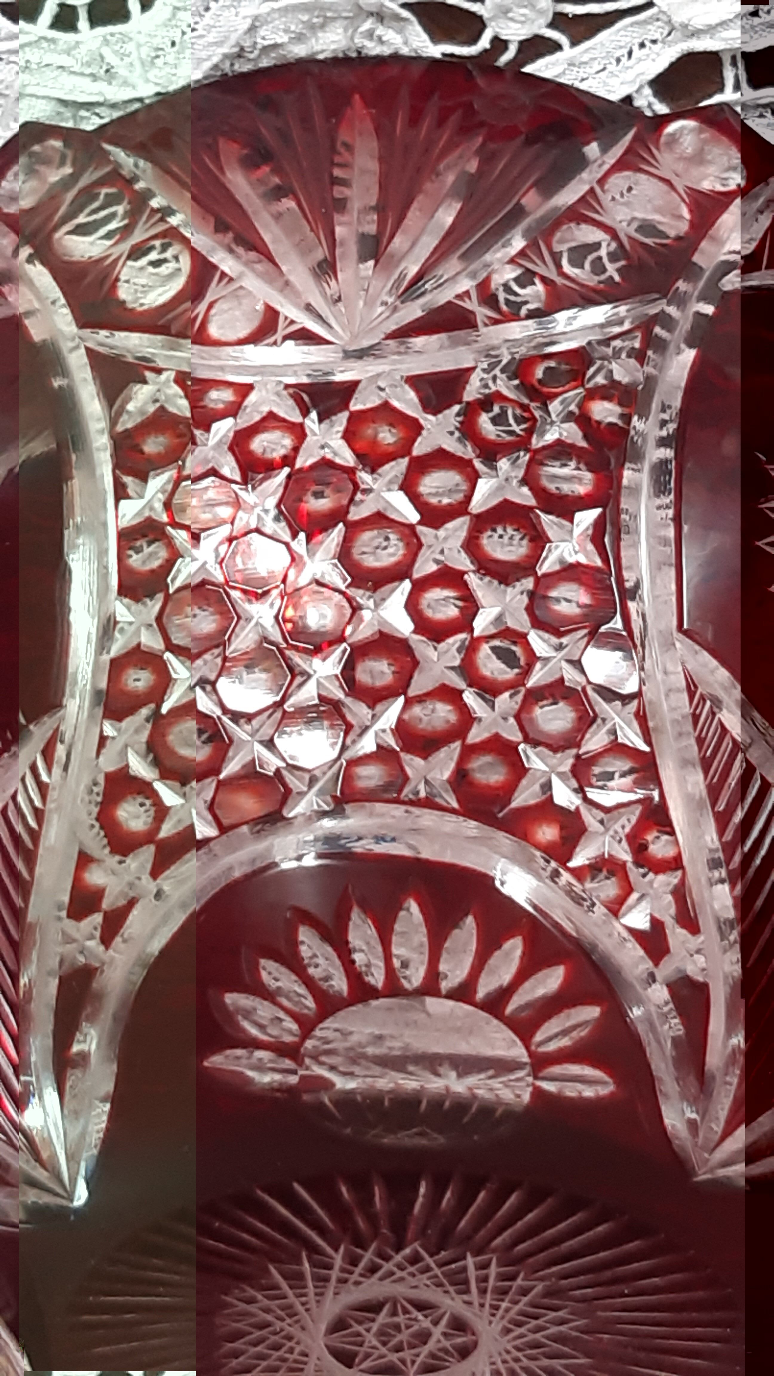 Crystal cup val saint lambert