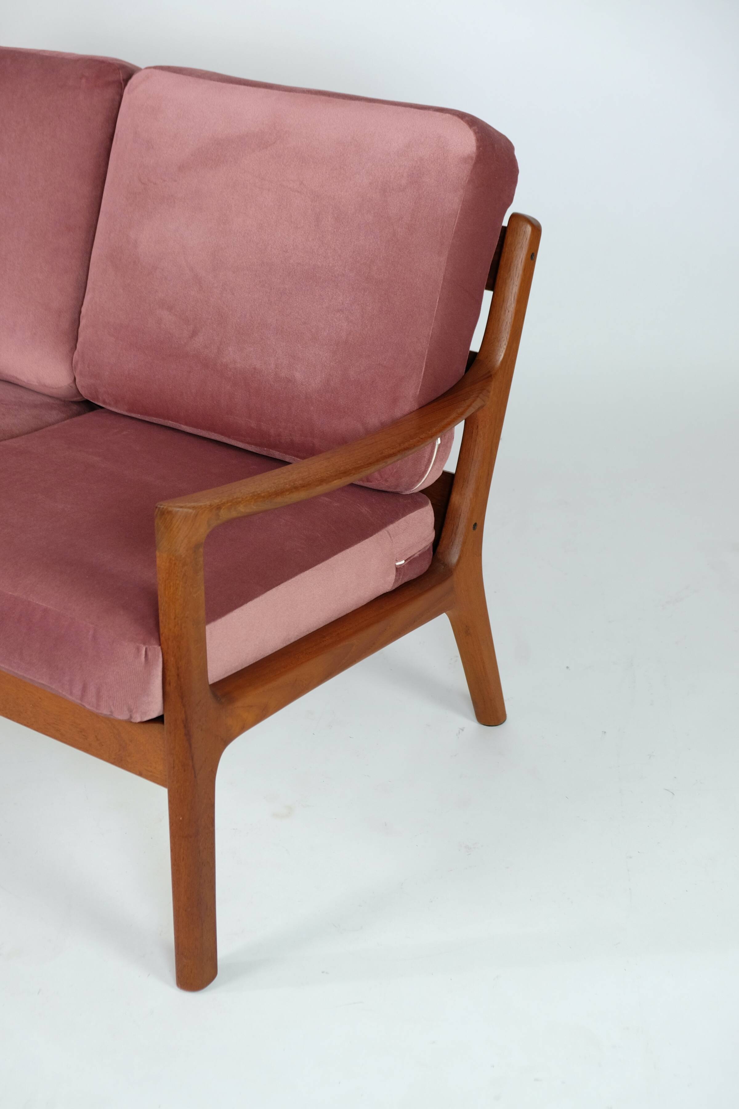 Danish Teak 2-Sitzer Sofa 'Senator' von Ole Wanscher für Cado