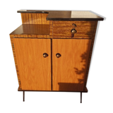 Window counter bar