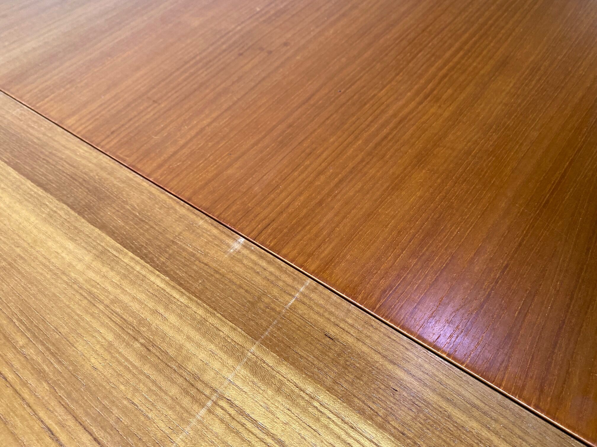 Scandinavian extendable table in teak 1950s