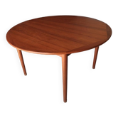 Table ronde scandinave