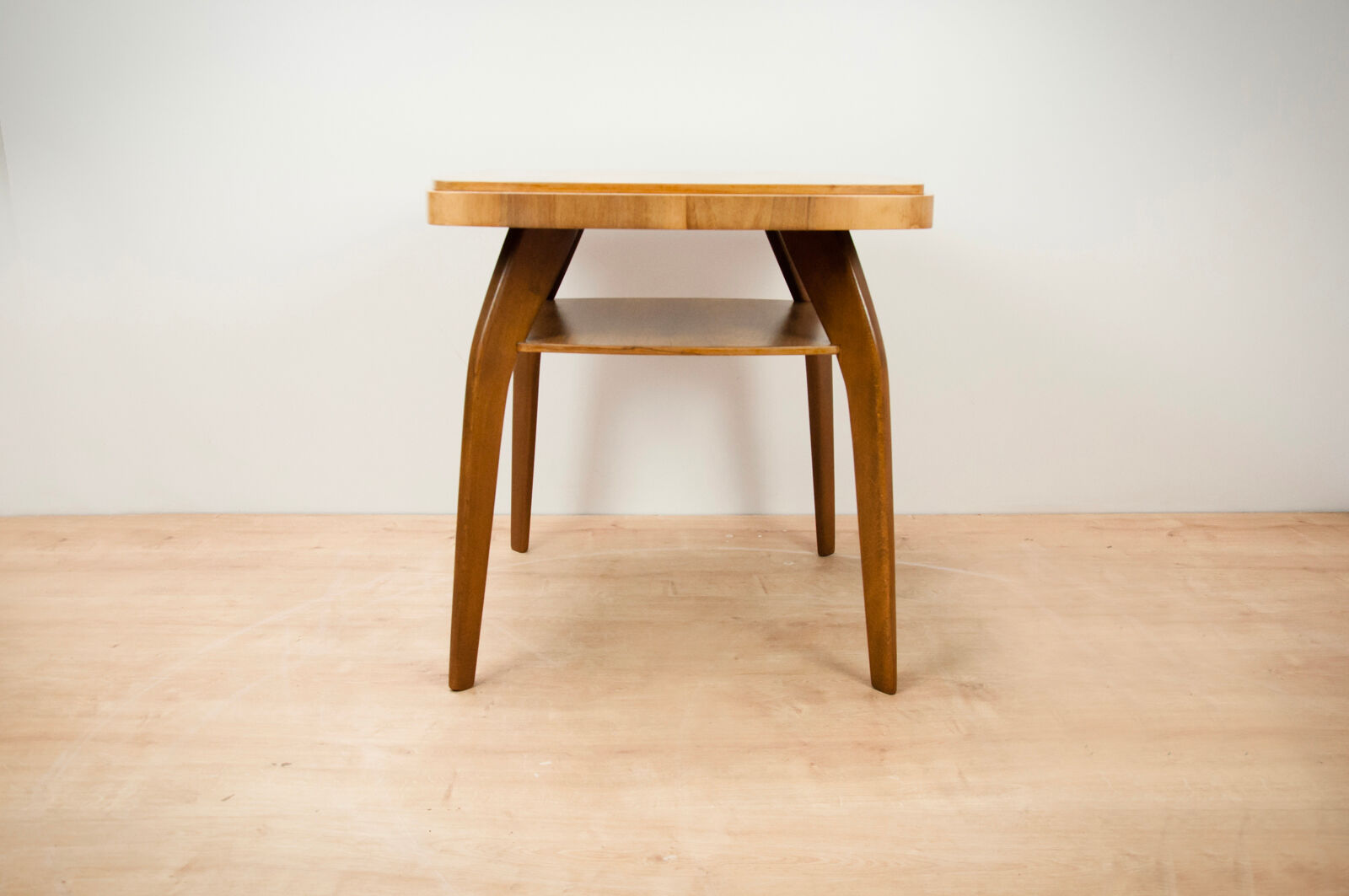 Vintage  coffee table  crab  by jindrich halabala for up závody - 1930s