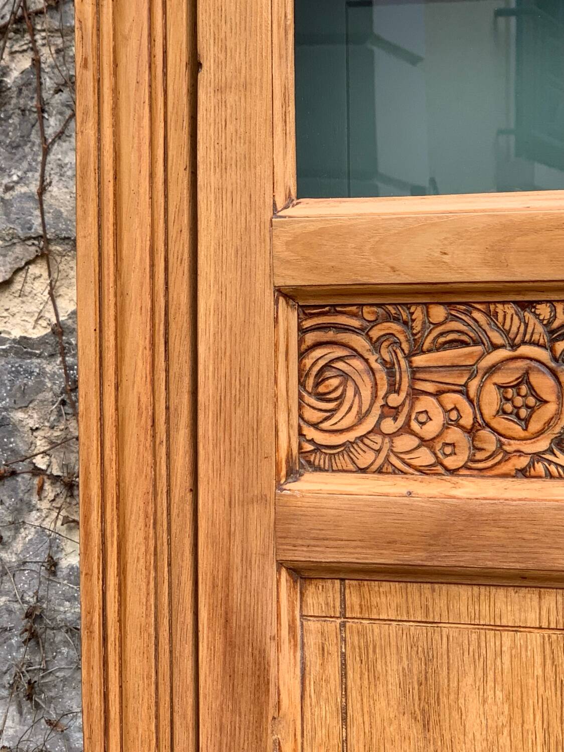 Parisian glass cabinet art deco raw wood