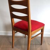Suite de 6 chaises en chêne et assises de velours rouge