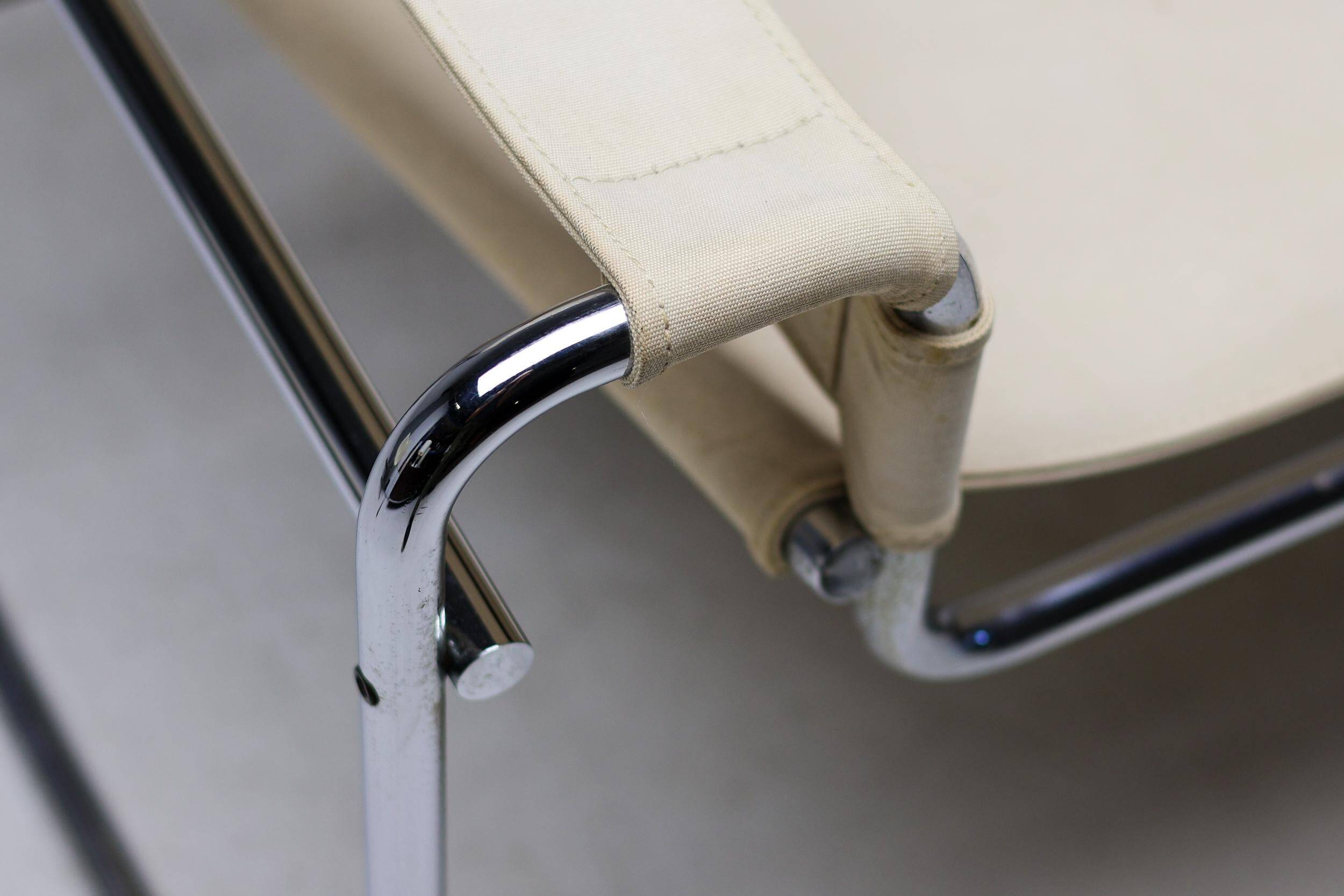 Fauteuil modèle B3 "Wassily" de Marcel Breuer, Gavina
