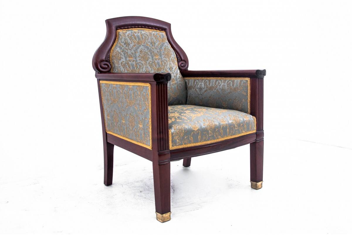 A pair of armchairs, Northern Europe, circa 1870.