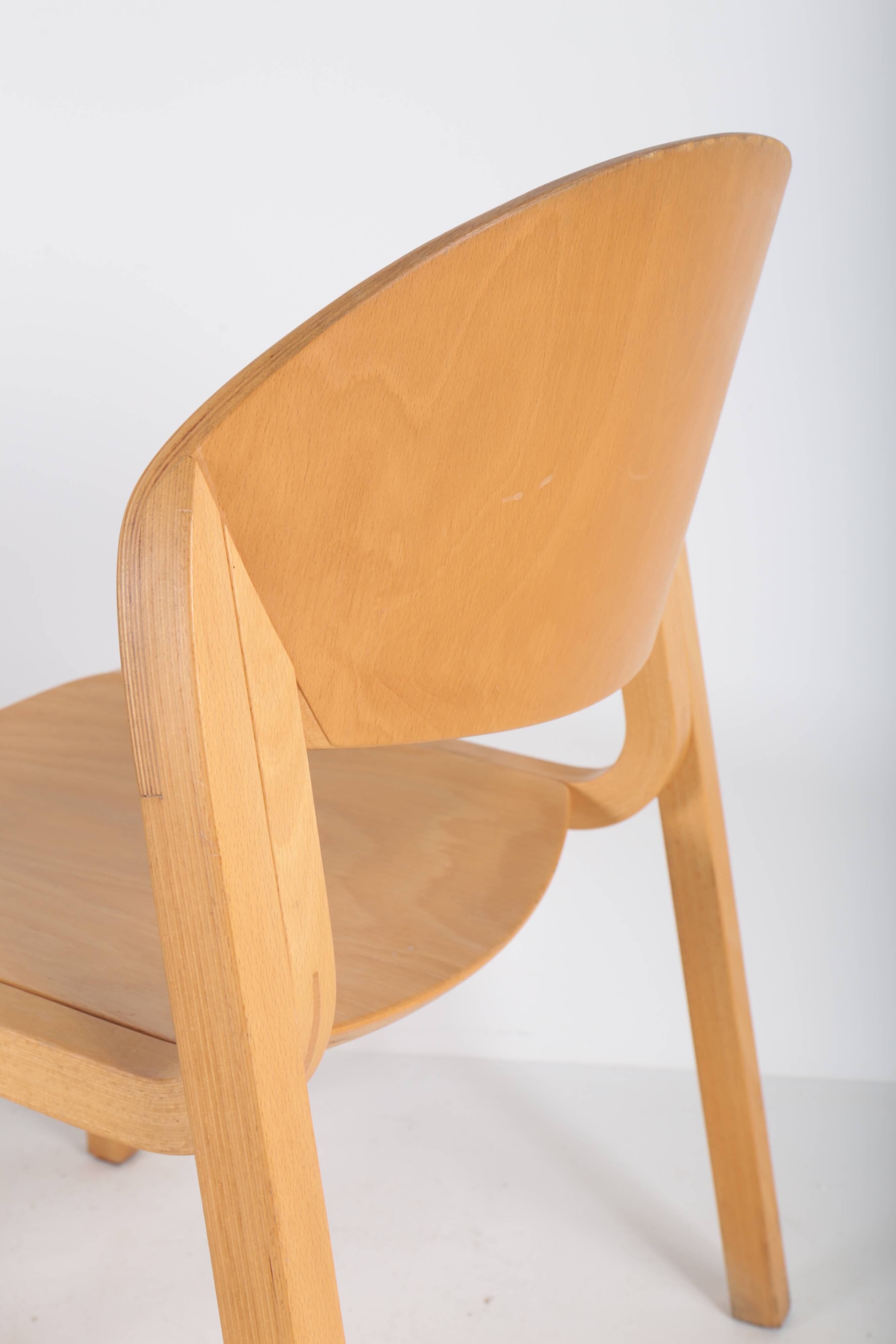 Set of 6 vintage chairs in thermoformed wood
