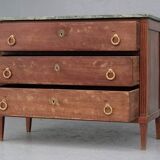 Commode de style Louis XVI en acajou