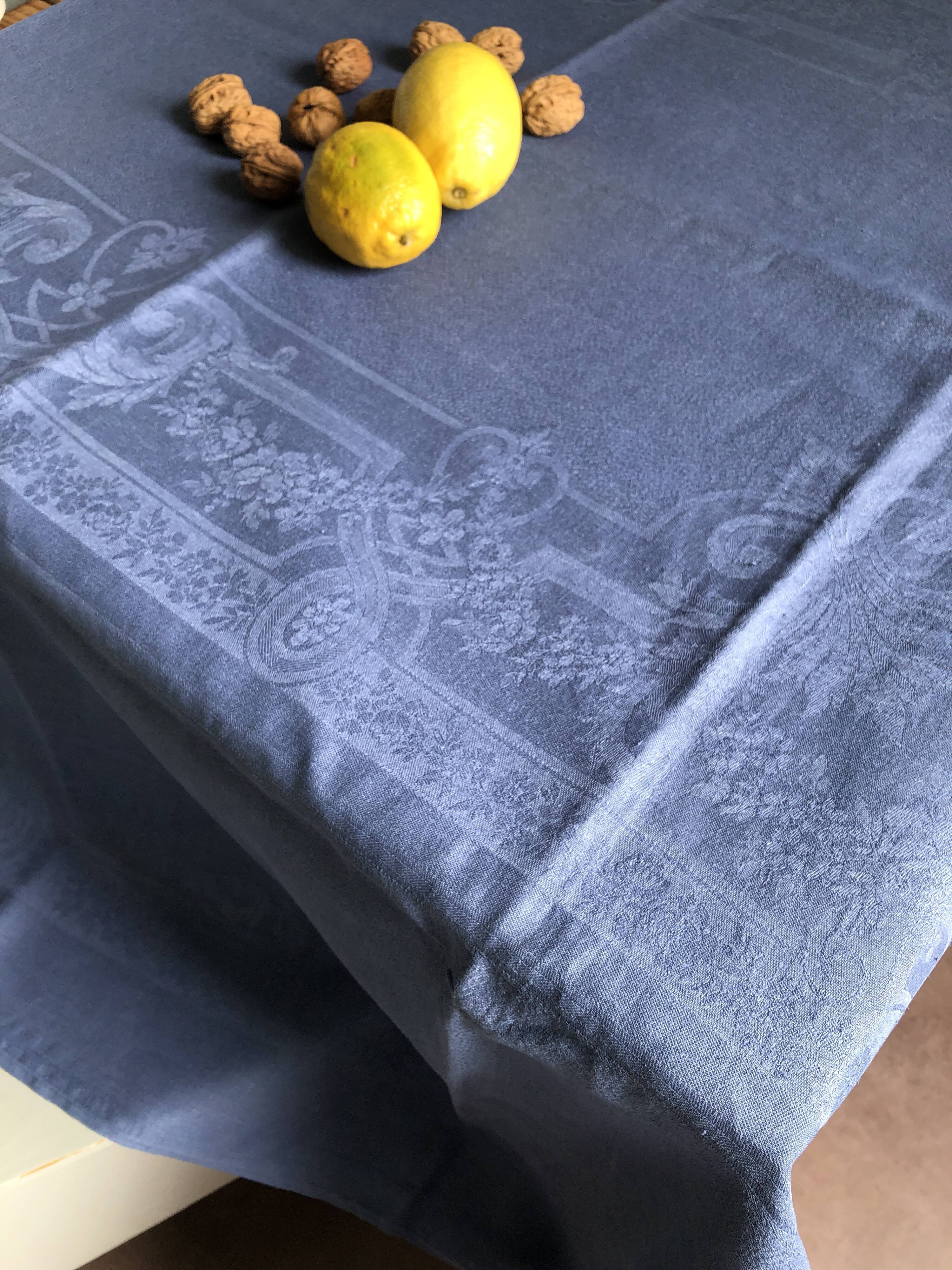 Nappe ancienne lin et coton teinté bleu nattier