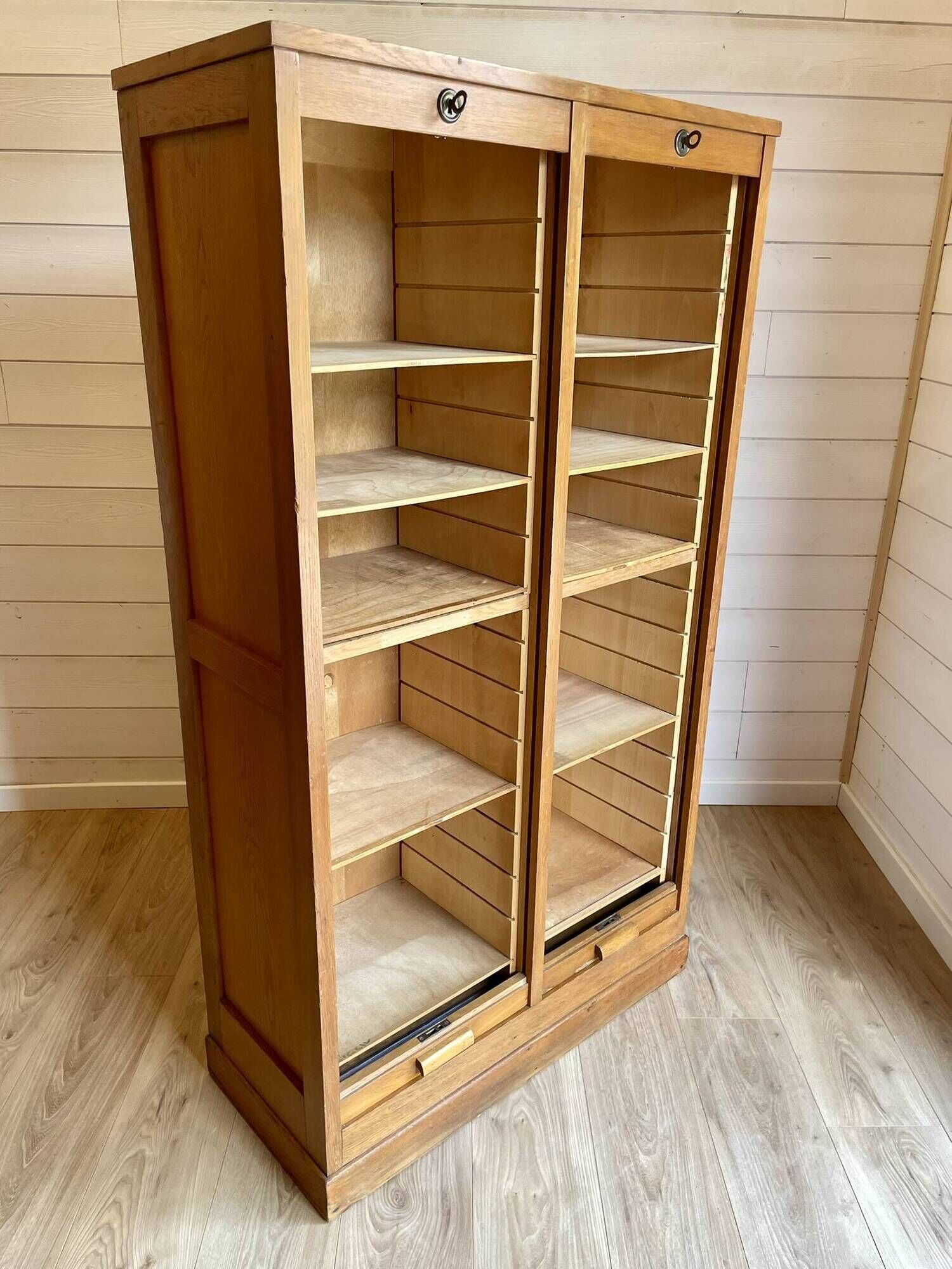 Vintage filing cabinet with double curtains, oak, Charles Schneider, Betschdorf.